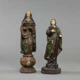 Zwei Holz-Skulpturen christlicher Figuren - photo 1