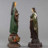 Zwei Holz-Skulpturen christlicher Figuren - photo 2