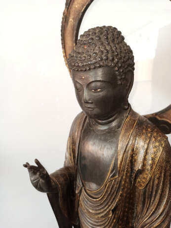 Skulptur des Buddha Amida Nyorai aus Holz - Foto 9