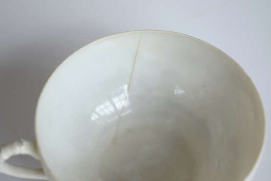 Mokka- und Teeservice mit Fujiyama-Dekor aus dünnwandigem Porzellan - Foto 12