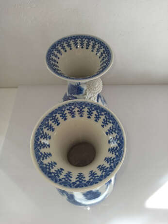 Paar Vasen aus Hirado-Porzellan - фото 5