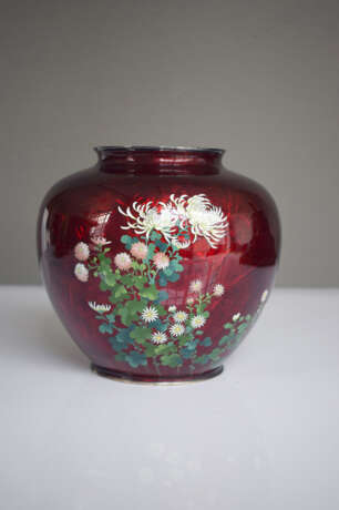 Ginbari Cloisonné-Vase mit Dekor von blühenden Chrysanthemen - photo 3