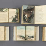 Vier Krepppapierbücher und ein Buch, alle in Übersetzung von Karl Florenz - photo 2