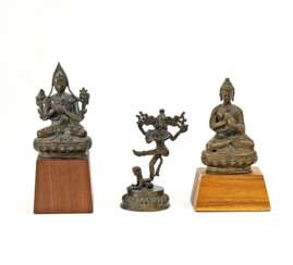 Tsongkhapa und Buddha mit dharmacakra mudra
