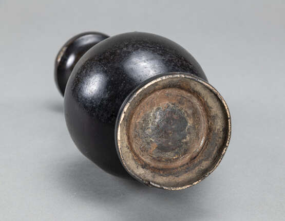 Vase aus Bronze im archaischen Stil der Song-Dynastie - photo 4