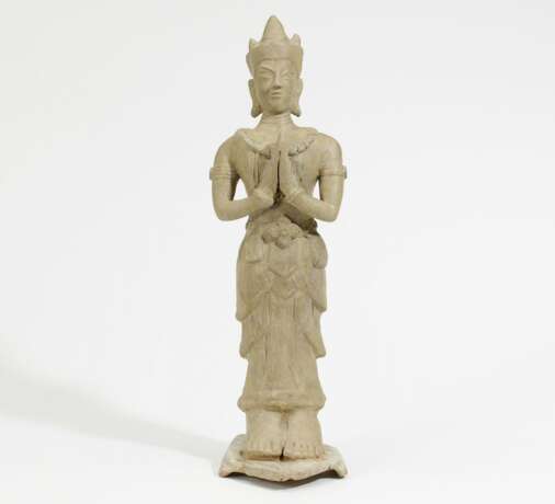 Buddha im Lopburi-Stil - фото 1