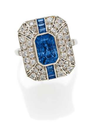 Sapphire-Diamond-Ring - фото 1