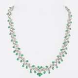 Emerald-Diamond-Set: 2 Necklaces, Bracelet, Ear Jewellery and 2 Rings - photo 4