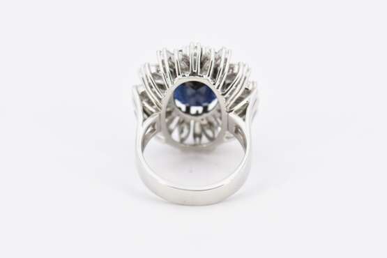 Sapphire-Diamond-Ring - фото 4