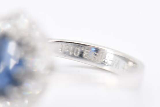 Sapphire-Diamond-Ring - photo 6