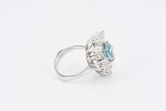 Zircon-Diamond-Moonstone-Set: Necklace and Ring - photo 10