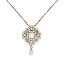 Pearl-Diamond-Pendant/Brooch
