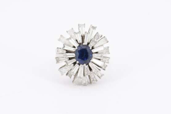 Sapphire-Diamond-Ring - photo 2