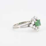 Emerals-Diamond-Cluster-Ring - фото 6