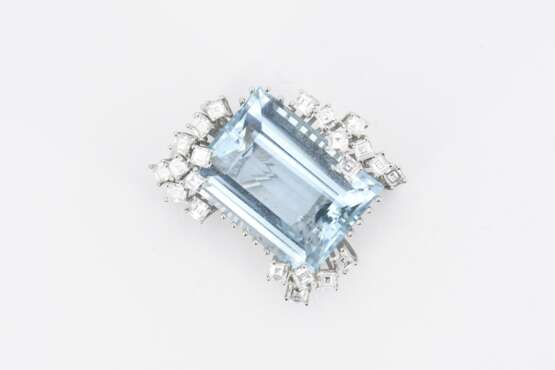 Aquamarine-Diamond-Brooch - фото 4
