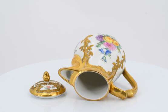 Magnificent procelain coffee and tea service with lavish flower decor - фото 10