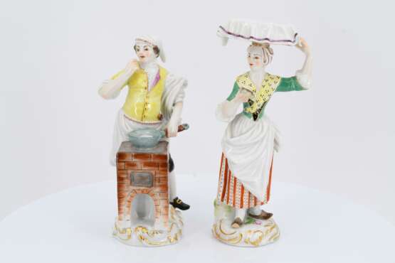 12 porcelain figurines from a series "Cris de Paris" - фото 12