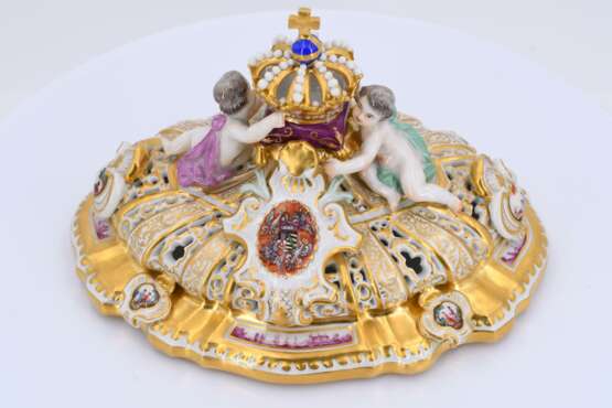 Porcelain crown tureen, so-called "Drüselkästchen" of Maria Josepha - Foto 5