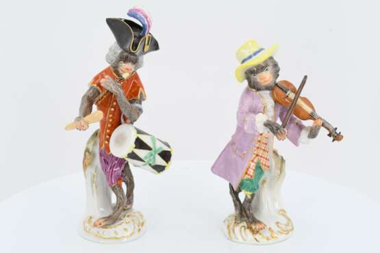 19 porcelain figurines and one music desk from the ape chapel - Foto 12