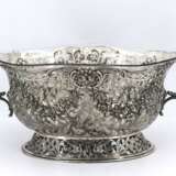 Pair of magnificent large silver bowls with garlands and birds of paradise - фото 15