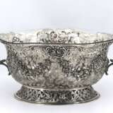 Pair of magnificent large silver bowls with garlands and birds of paradise - фото 16