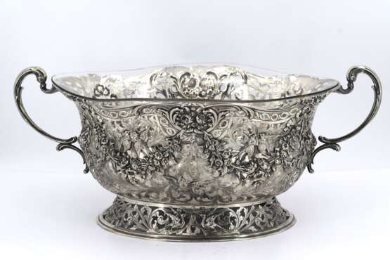 Pair of magnificent large silver bowls with garlands and birds of paradise - Foto 16