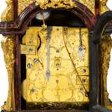 Exquisite George III Bracket Clock made of wood, tortoiseshell and firegilt bronze - photo 4