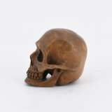 Small wooden skull - фото 3