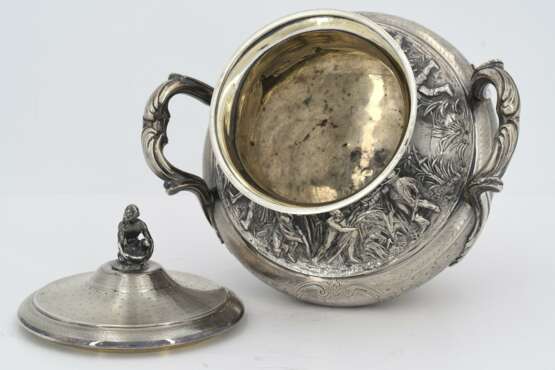 Four piece silver service with varying scenic decor - photo 13