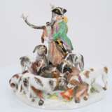 Porcelain hunting ensemble with hound pack and deer - Foto 2