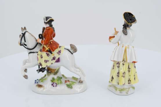 6 miniature porcelain figurines of hunters and huntresses - Foto 11