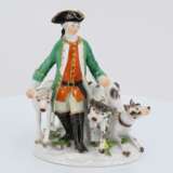 Porcelain ensemble hunter with dogs - photo 2