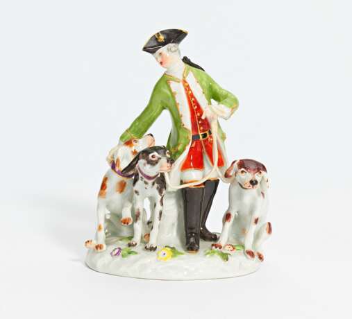 Small porcelain ensemble of hunter with dogs - photo 1
