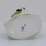 Small porcelain ensemble of hunter with dogs - photo 6