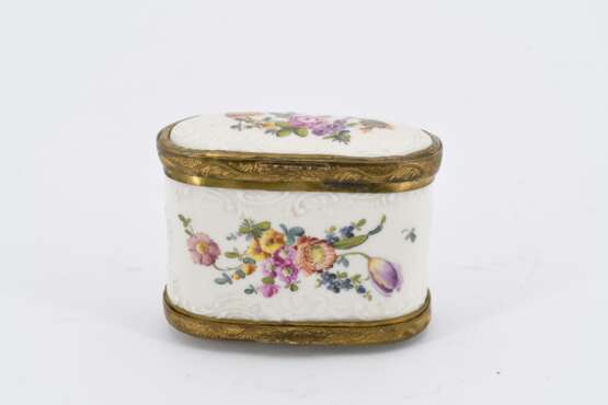 Porcelain double snuffbox with flower bouquets - Foto 2
