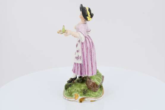 Porcelain figurine of lady with tray - photo 3