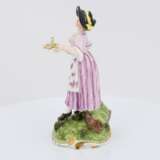 Porcelain figurine of lady with tray - photo 3