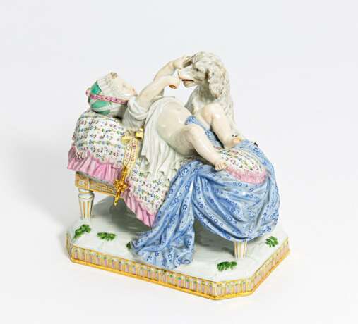 Porcelain group "The gentleness of childhood" - photo 1