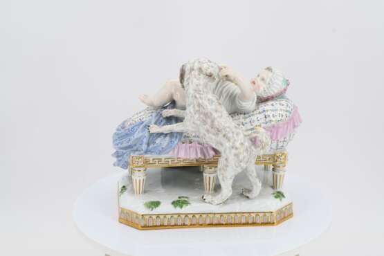 Porcelain group "The gentleness of childhood" - фото 4
