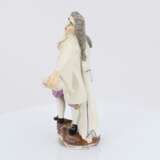 Porcelain figurine of singing capellmeister - фото 3