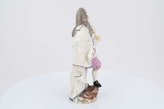 Porcelain figurine of singing capellmeister - фото 5