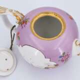 Porcelain tea pot with landscape cartouches and light purple fond - фото 6