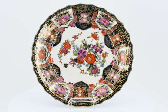 Porcelain plate with asian decor - фото 2