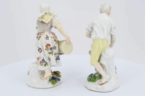 Porcelain figurines of male and female gardener - фото 4