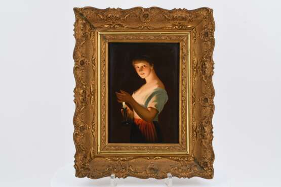 Porcelain painting of a young woman - photo 2