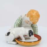 Porcelain figurine of girl with a drinking dog - фото 3