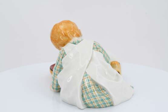 Porcelain figurine of girl with a drinking dog - фото 5