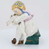 Porcelain figurine of girl with cat - photo 3