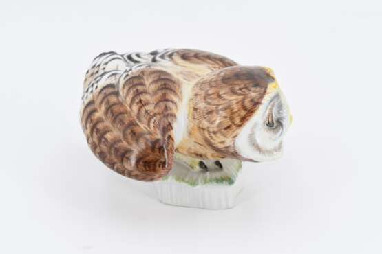Porcelain figurine of a crouching little owl - фото 5