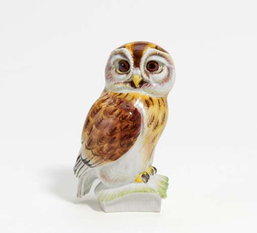 Little porcelain owl - photo 1